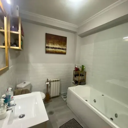 Piso Completo En Centro De Apartamento Vigo