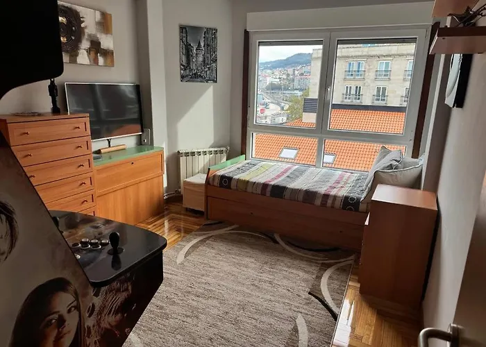 Piso Completo En Centro De * Vigo